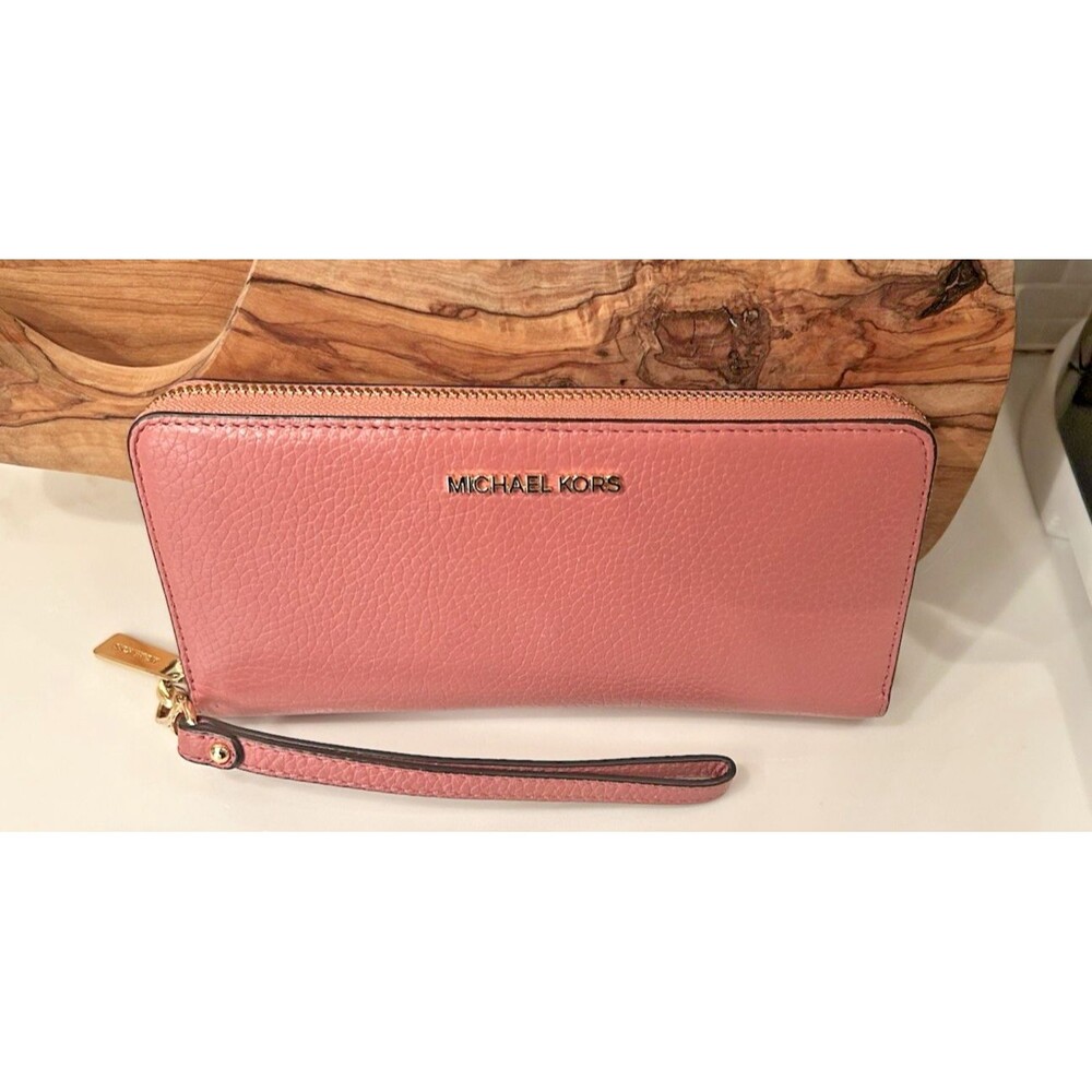 Michael Kors Outlet Jet Set Zip Around Pebble Leather Wallet In Color Primrose